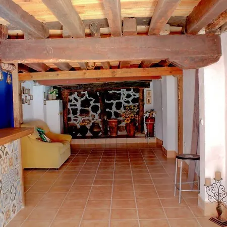 La Casa De La Golondrina * Pedro Bernardo