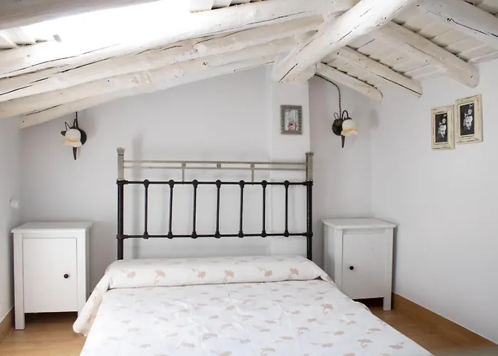 Casa De La Golondrina 펜션 Pedro Bernardo