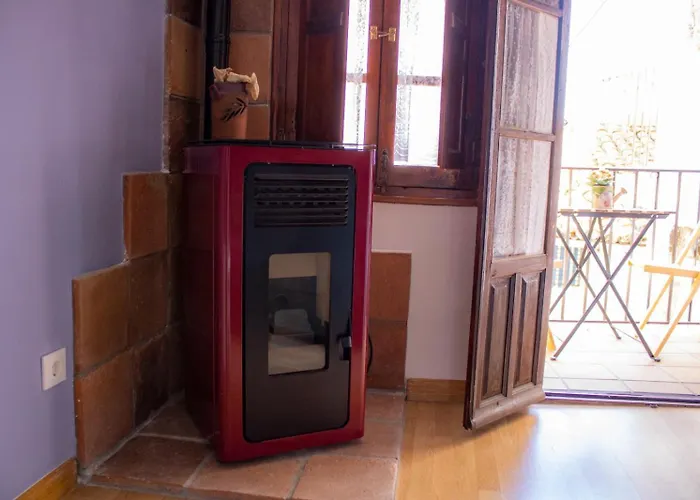 Casa De La Golondrina * Pedro Bernardo